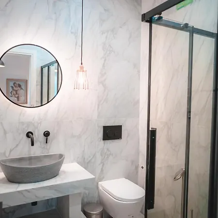 Sifanto Mare * فاروس